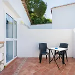 Authentic Oasis - La Solara Apartment